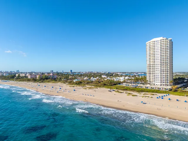 $10,500,000 | 2700 North Ocean Drive, Unit 902A, Riviera Beach, FL 33404