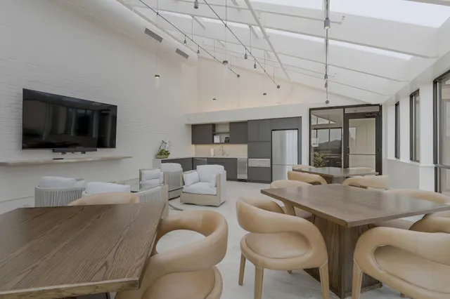 $879,999 | 3901 West End Avenue, Unit 408, Nashville, TN 37205