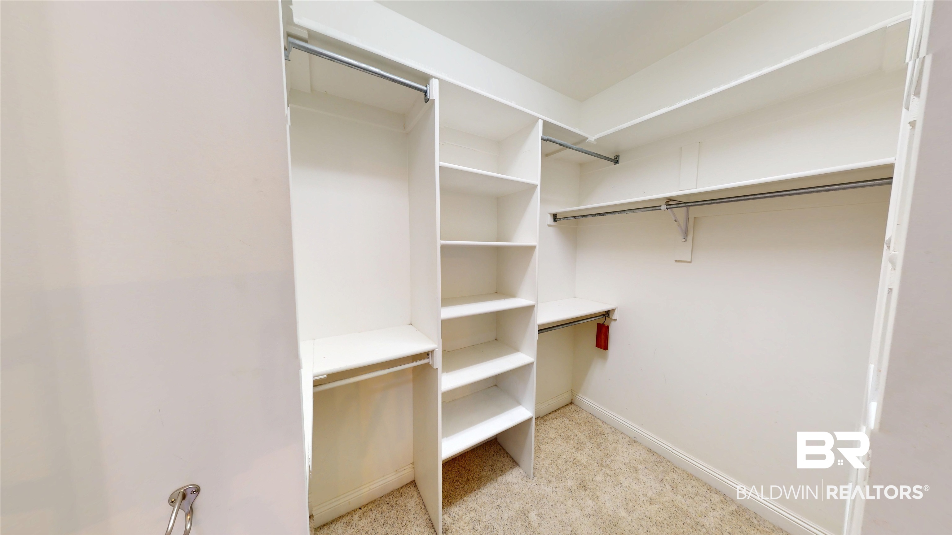 1651 Laurel Street Mobile, AL 36604 - Photo 13 of 28 Walk In Closets