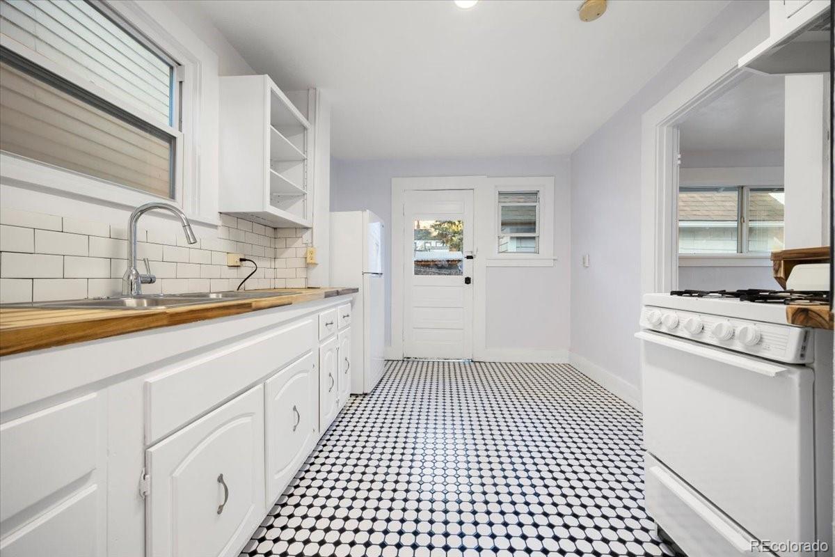 125 Ruxton Avenue, Unit R Manitou Springs, CO 80829 - Photo 24 of 41