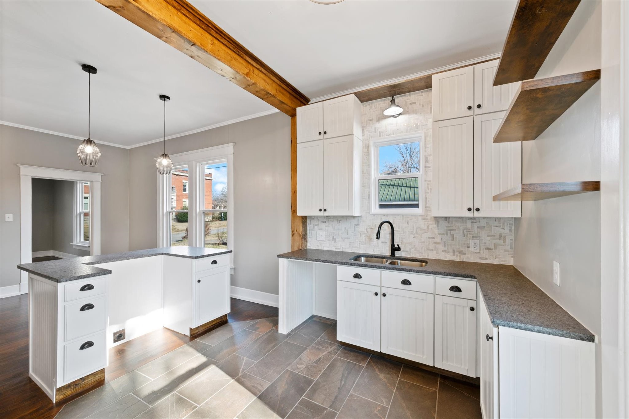 118 Tyler Street Clarksville, TN 37040 - Photo 13 of 30