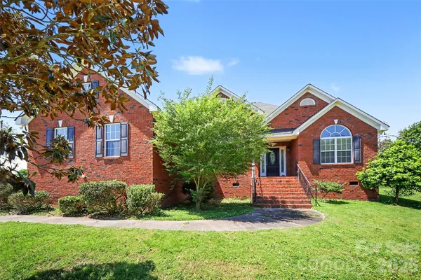 $425,000 | 2029 Saye Brook Drive, Monroe, NC 28112