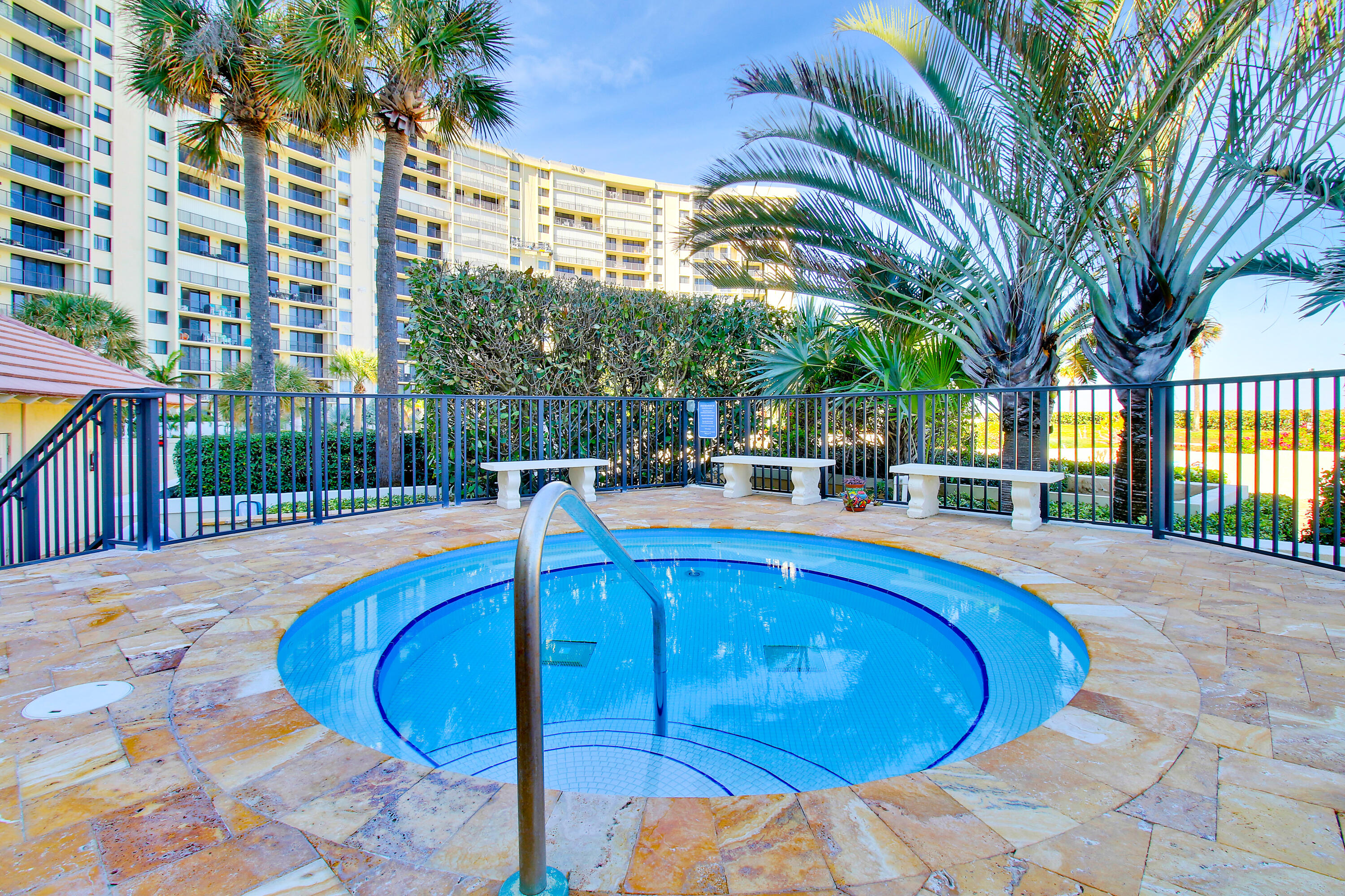 100 Ocean Trail Way, Unit 1206 Jupiter, FL 33477 - Photo 25 of 32 Building 100 Oceanfront Hot Tub