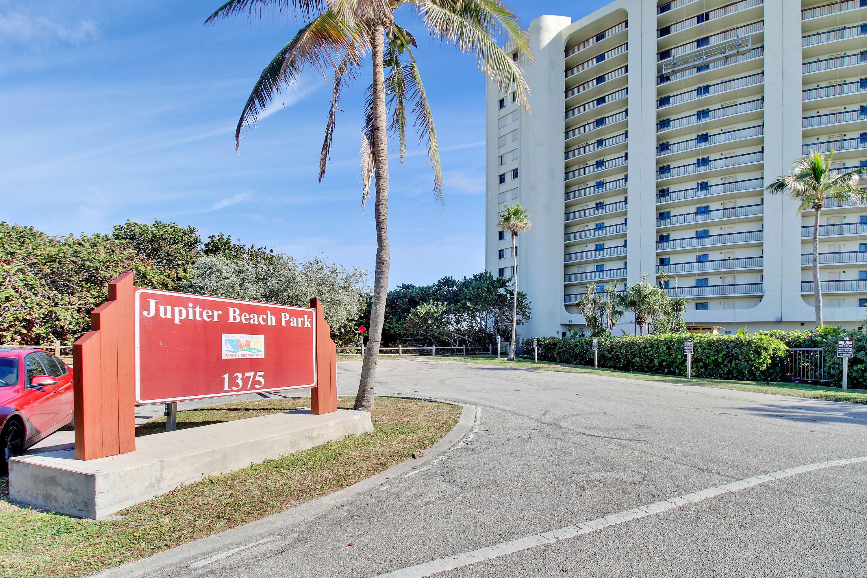 100 Ocean Trail Way, Unit 1206 Jupiter, FL 33477 - Photo 29 of 32 Adjacent to Jupiter Park