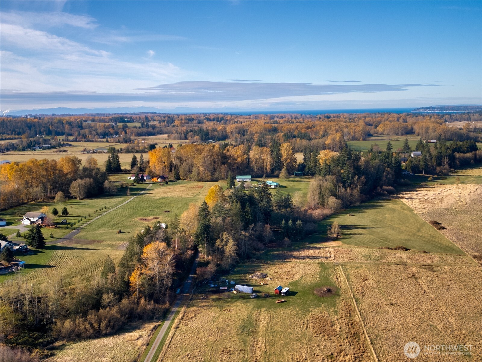 7475 Valley View Road Ferndale, WA 98248 - Photo 6 of 7 a view of a city
