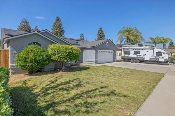 $398,000 | 517 Tucker, Sanger, CA 93657