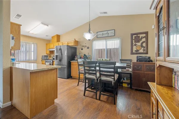 $398,000 | 517 Tucker, Sanger, CA 93657