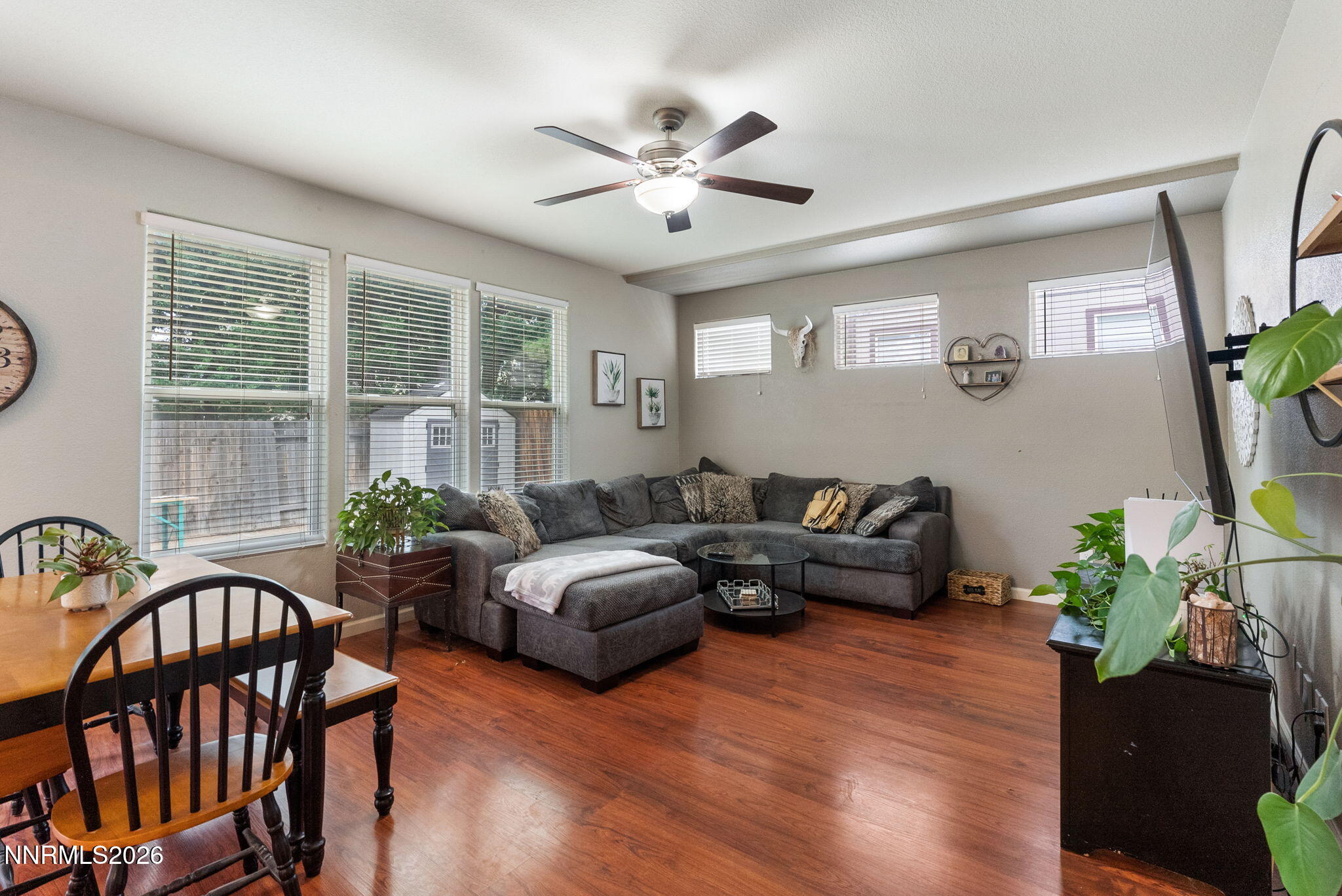 3220 Green River Drive Reno, NV 89503 - Photo 13 of 40 15-web-or-mls-3220 Green River-16