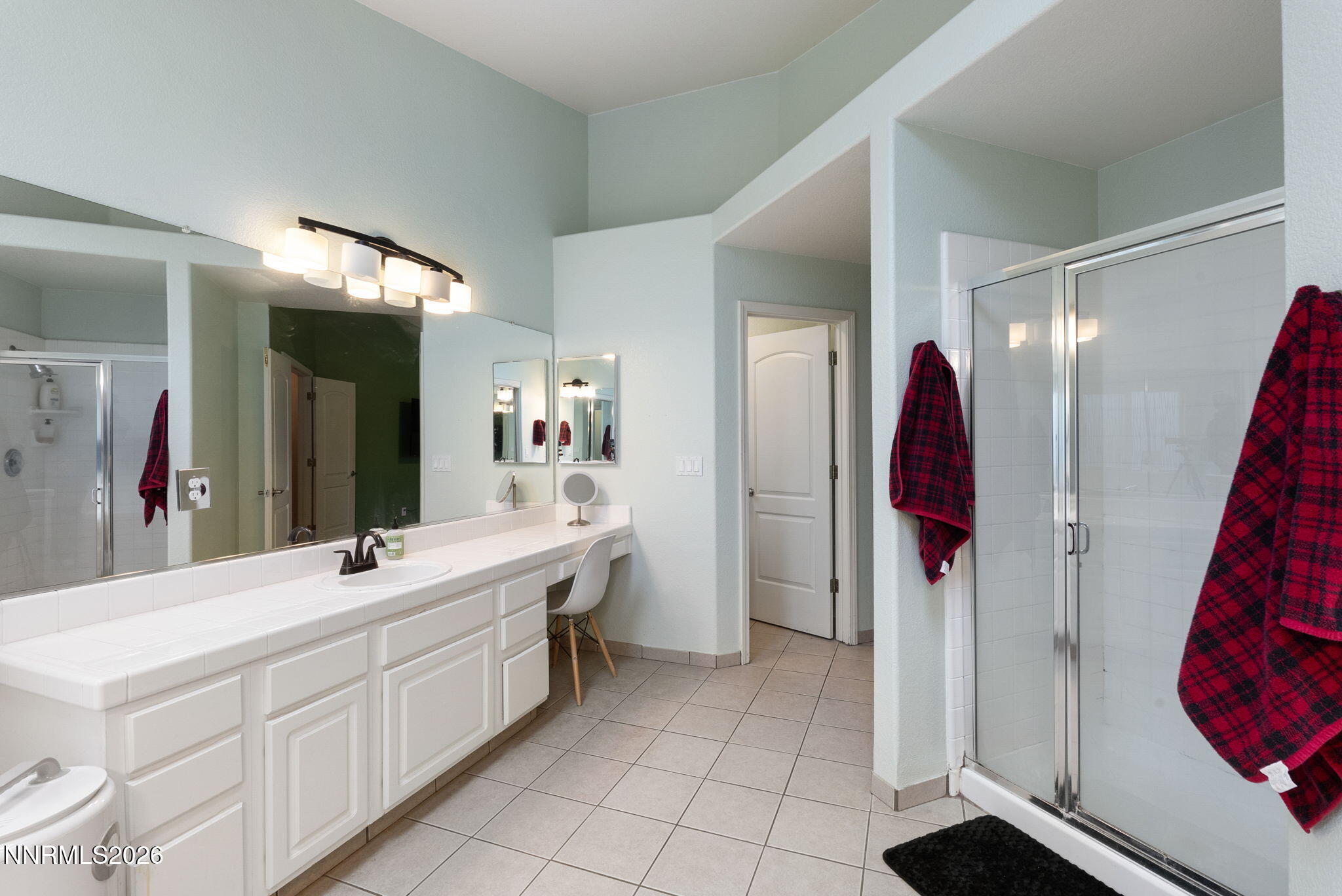 3220 Green River Drive Reno, NV 89503 - Photo 22 of 40 24-web-or-mls-3220 Green River-25