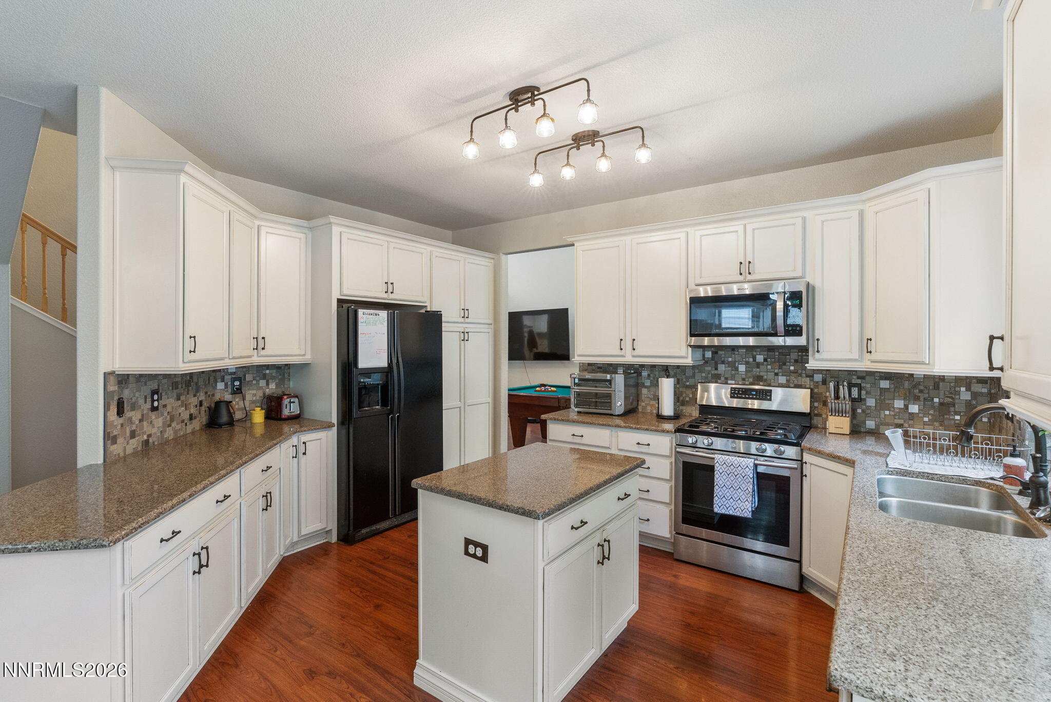 3220 Green River Drive Reno, NV 89503 - Photo 7 of 40 8-web-or-mls-3220 Green River-9