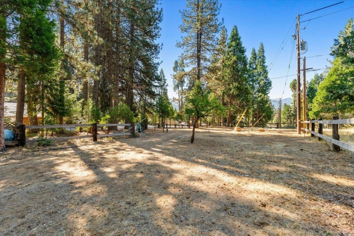 2730 South Old Stage Road Mount Shasta, CA 96067 - Photo 31 of 33 Gallery Image 31