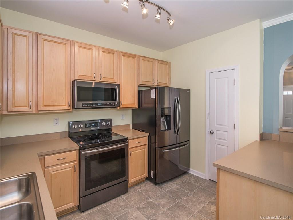 812 Gentlewinds Court Fort Mill, SC 29708 - Photo 9 of 23