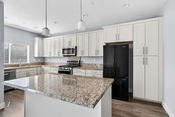 $759,000 | 1932 Camino Del Prado, Santa Rosa, CA 95403