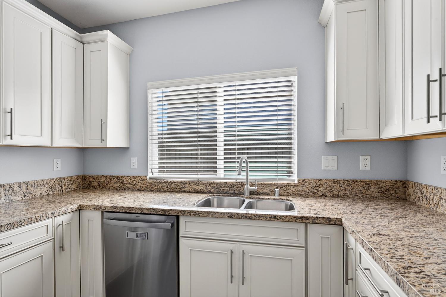 1932 Camino Del Prado Santa Rosa, CA 95403 - Photo 15 of 39