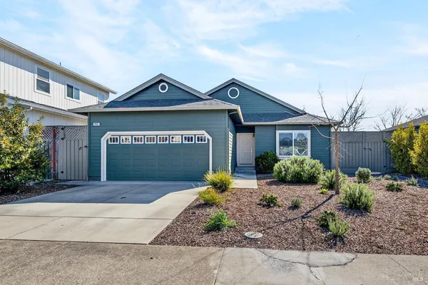 $759,000 | 1932 Camino Del Prado, Santa Rosa, CA 95403