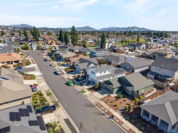 $759,000 | 1932 Camino Del Prado, Santa Rosa, CA 95403