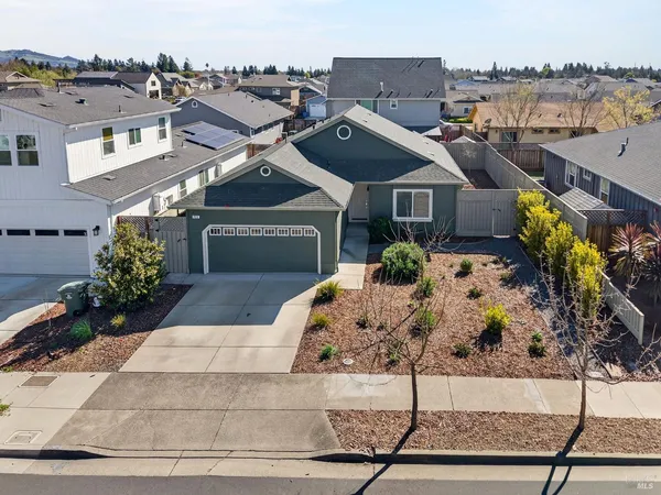 $759,000 | 1932 Camino Del Prado, Santa Rosa, CA 95403