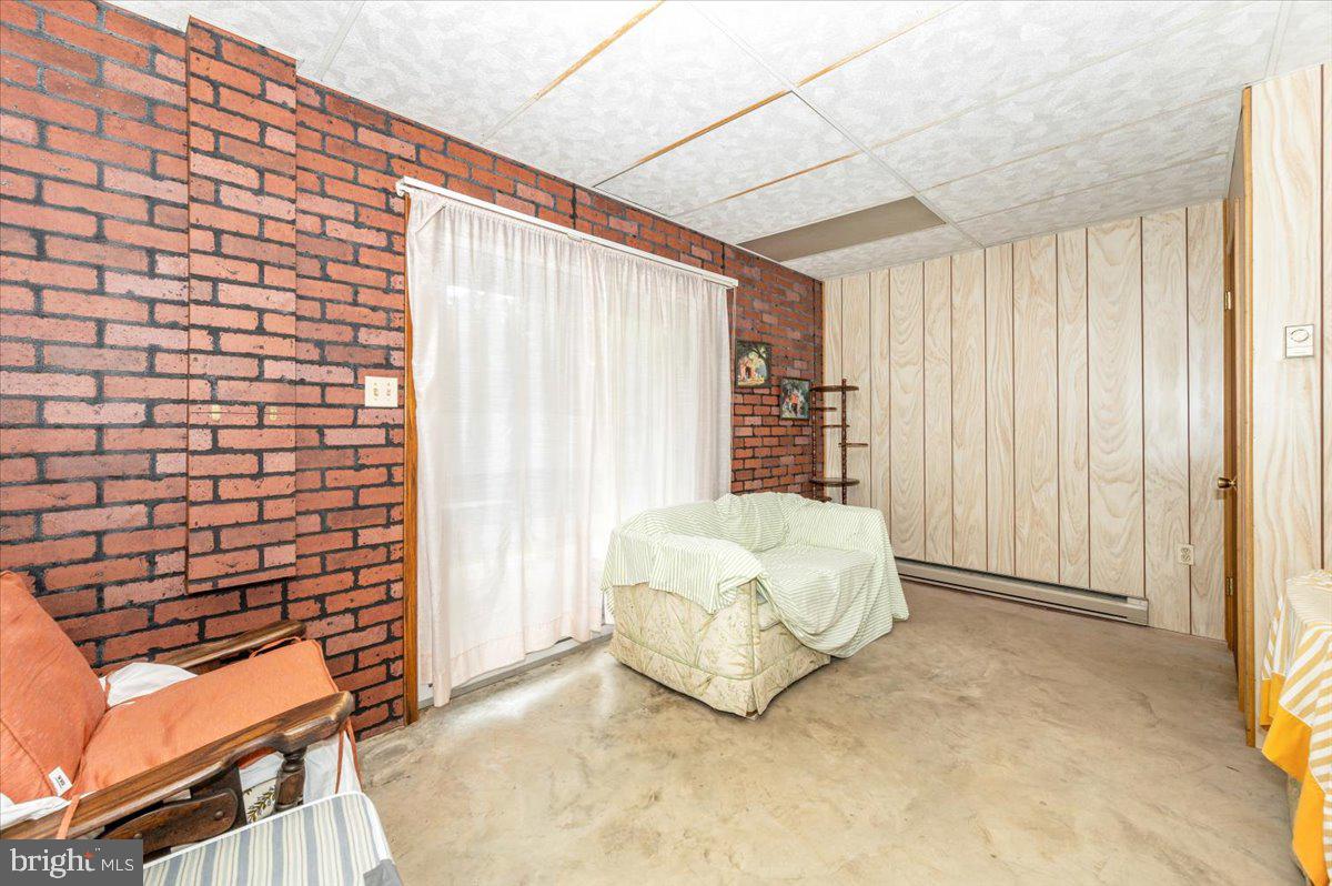 52 Wenner Drive Brunswick, MD 21716 - Photo 39 of 55 a view of livingroom with furniture