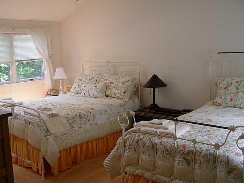 248 East Side Road Trevett, ME 04571 - Photo 9 of 9 Bedroom.