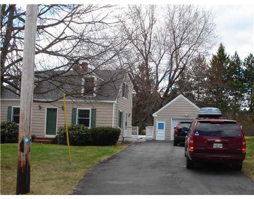 324 Greely Road Cumberland, ME 04021 - Photo 2 of 15 Exterior Front.