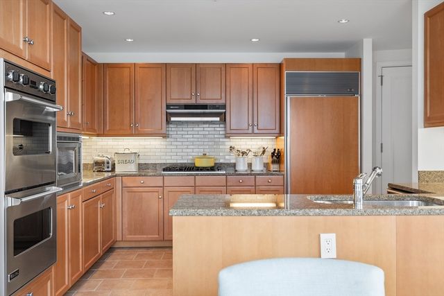 $3,500,000 | 2 Avery Street, Unit 19E, Boston, MA 02111