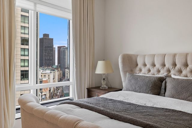 $3,500,000 | 2 Avery Street, Unit 19E, Boston, MA 02111