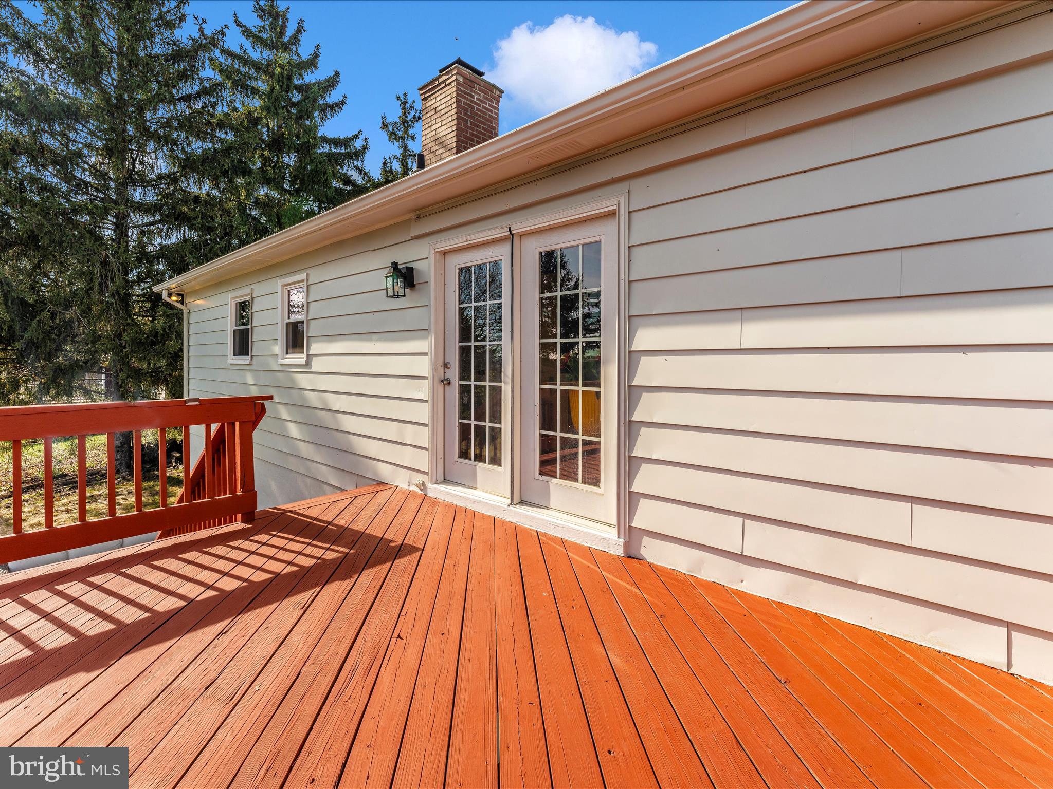4249 Buffalo Road Mount Airy, MD 21771 - Photo 47 of 57 Back Deck