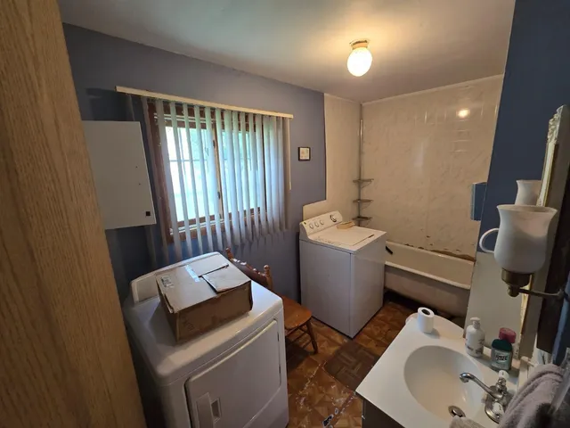 $70,000 | 434 Freiburger Avenue, Antigo, WI 54409