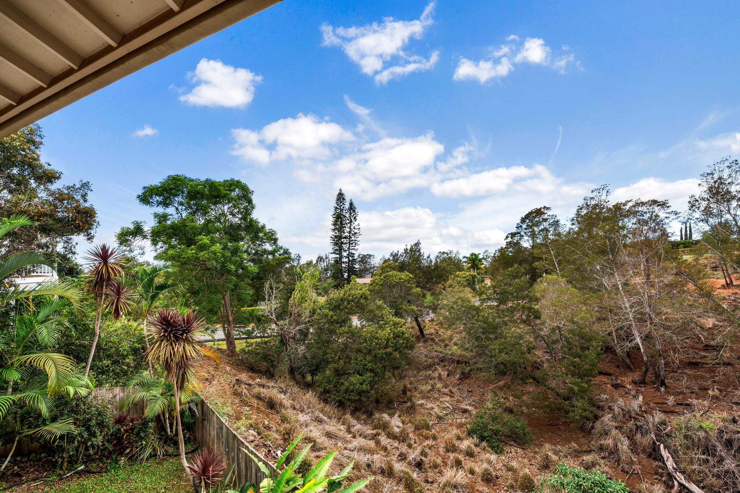 33 U'au Place Kula, HI 96790 - Photo 11 of 50 a view of a city