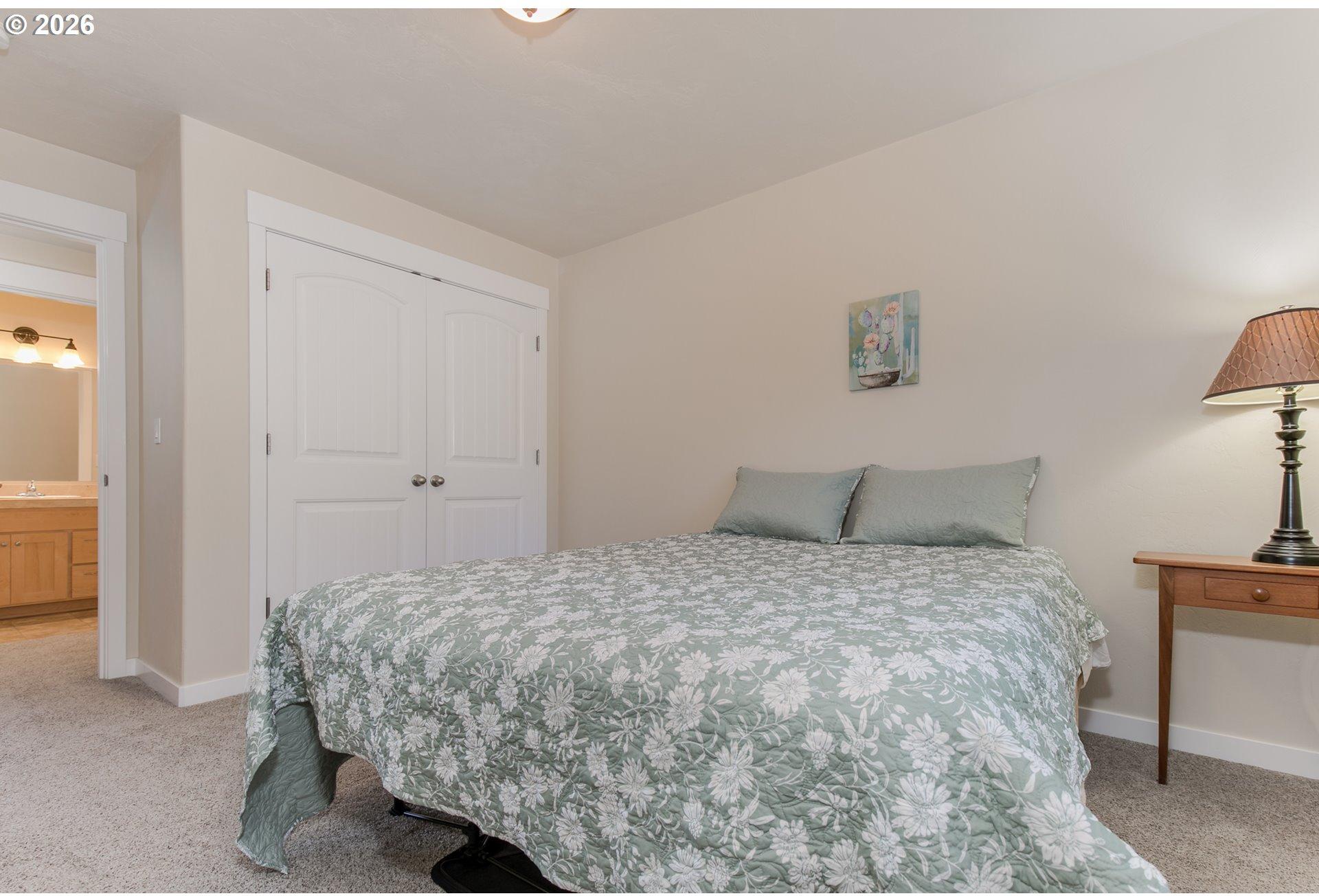 2279 Clear Vue Lane Springfield, OR 97477 - Photo 16 of 37 Gallery Image 16