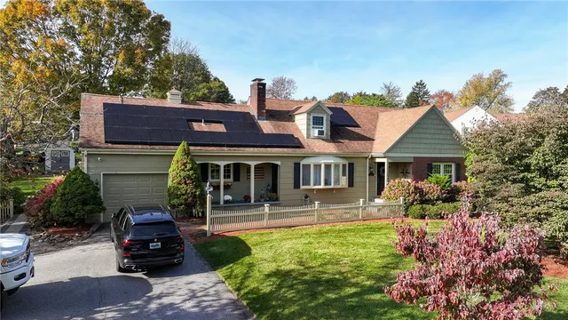 $715,000 | 2894 Mendon Road, Cumberland, RI 02864