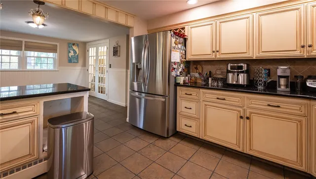 $715,000 | 2894 Mendon Road, Cumberland, RI 02864