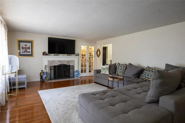 $715,000 | 2894 Mendon Road, Cumberland, RI 02864