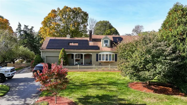 $715,000 | 2894 Mendon Road, Cumberland, RI 02864