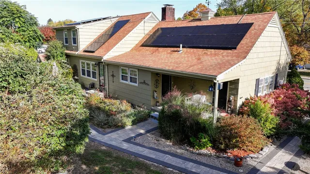 $715,000 | 2894 Mendon Road, Cumberland, RI 02864