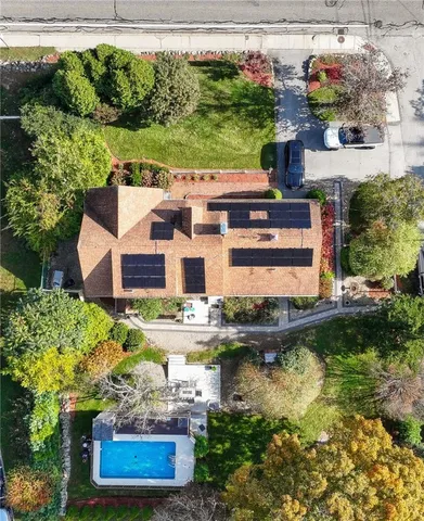 $715,000 | 2894 Mendon Road, Cumberland, RI 02864