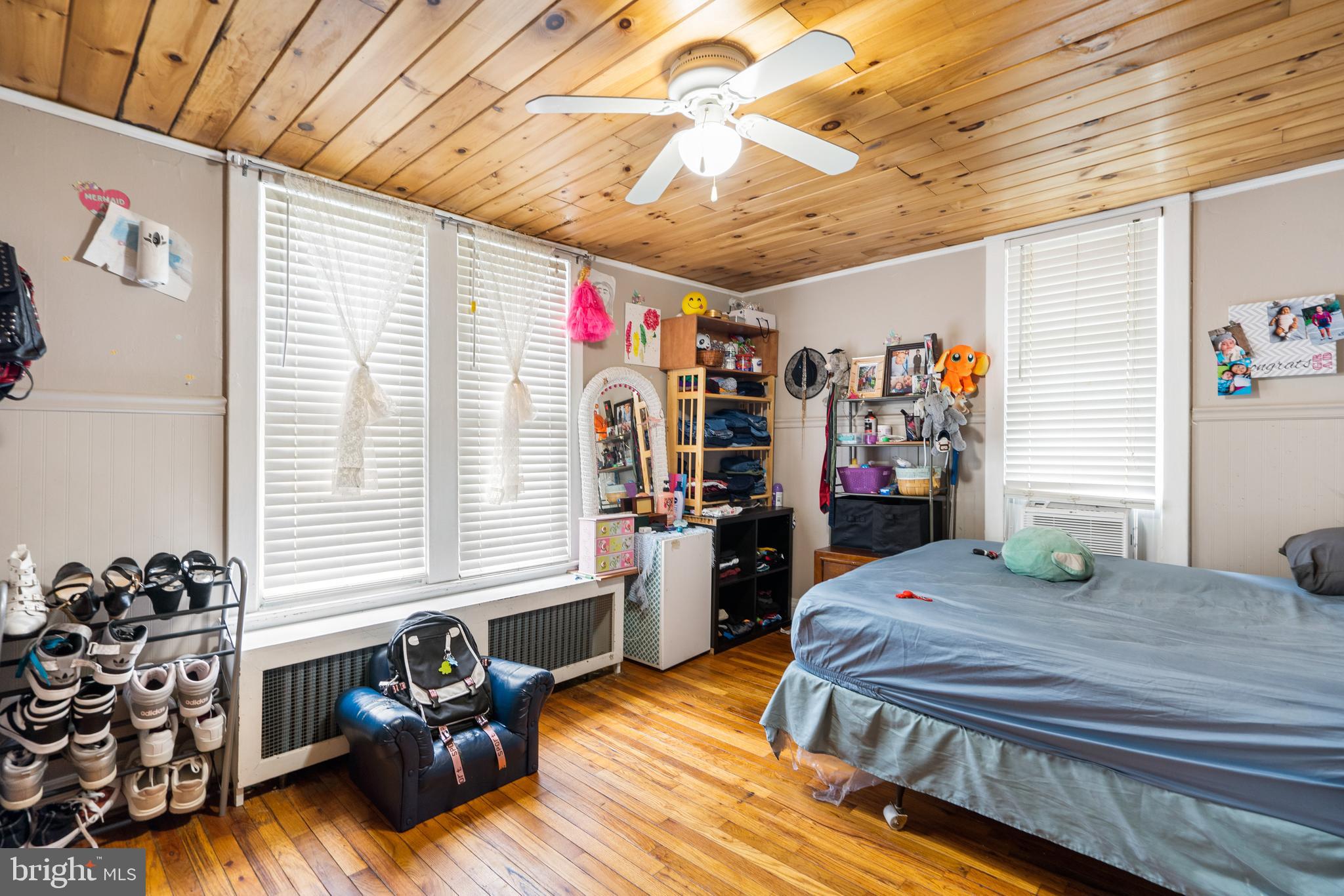 10 Sunset Road Owings Mills, MD 21117 - Photo 15 of 33 Warm and Inviting Bedroom