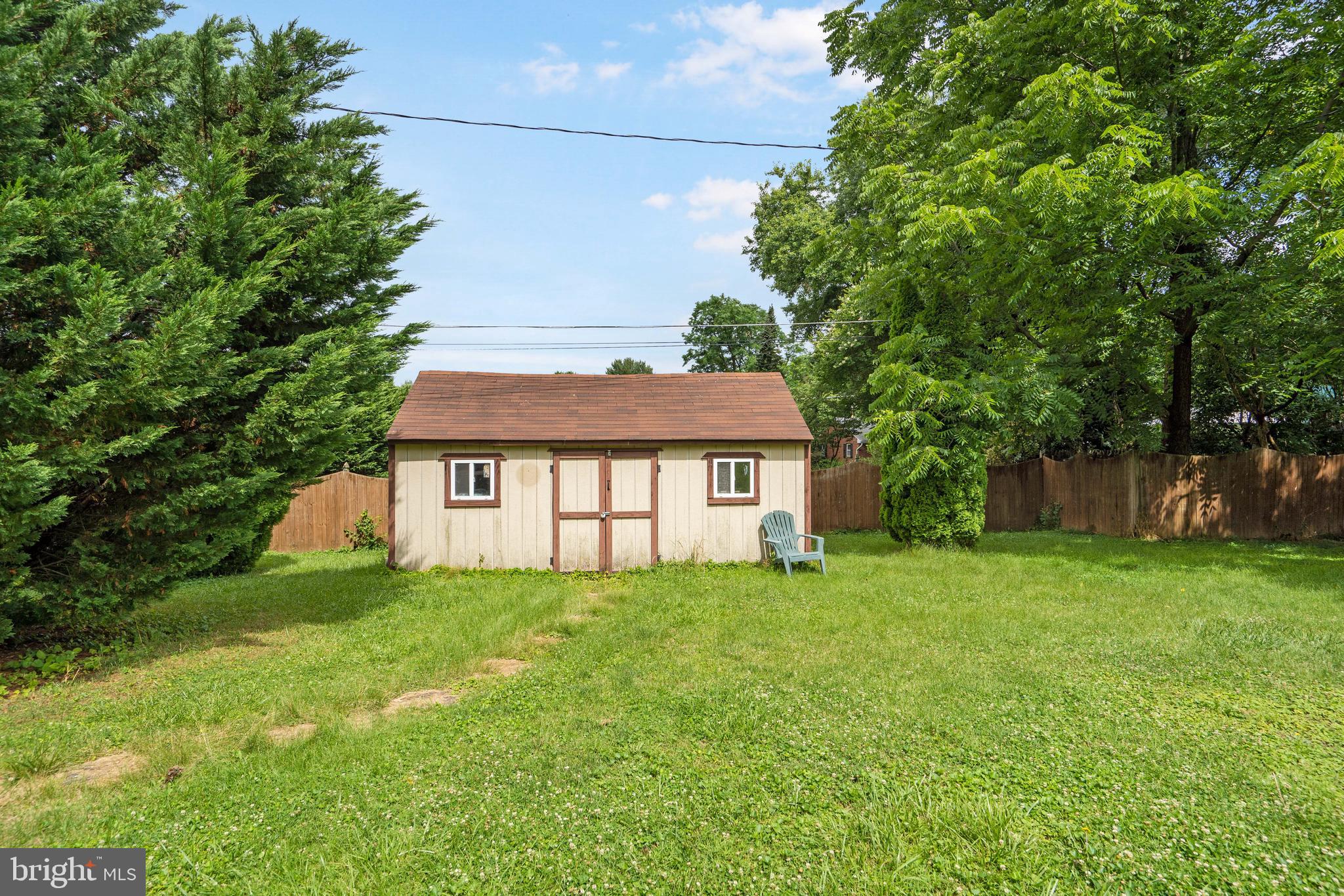 10 Sunset Road Owings Mills, MD 21117 - Photo 29 of 33 Backyard With Shed
