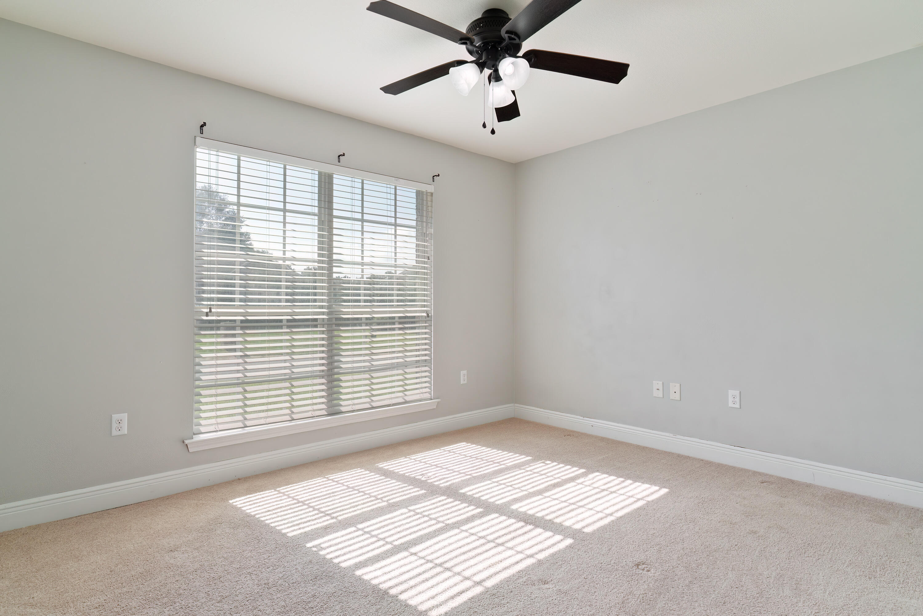 4633 Hermosa Road Crestview, FL 32539 - Photo 38 of 53 a view of an empty room with a window