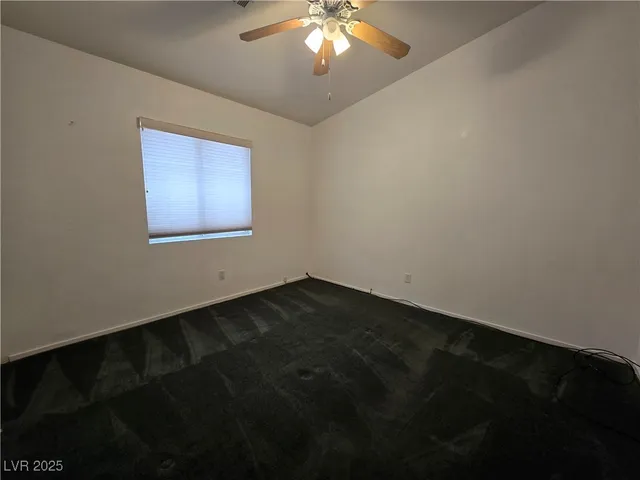 $1,800 | 6127 Turtle River Avenue, Las Vegas, NV 89156