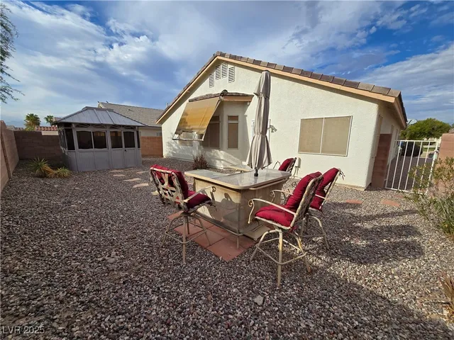 $1,800 | 6127 Turtle River Avenue, Las Vegas, NV 89156