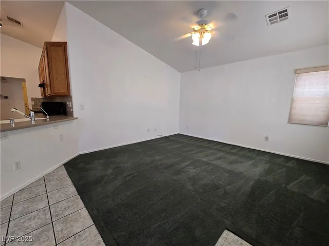 $1,800 | 6127 Turtle River Avenue, Las Vegas, NV 89156