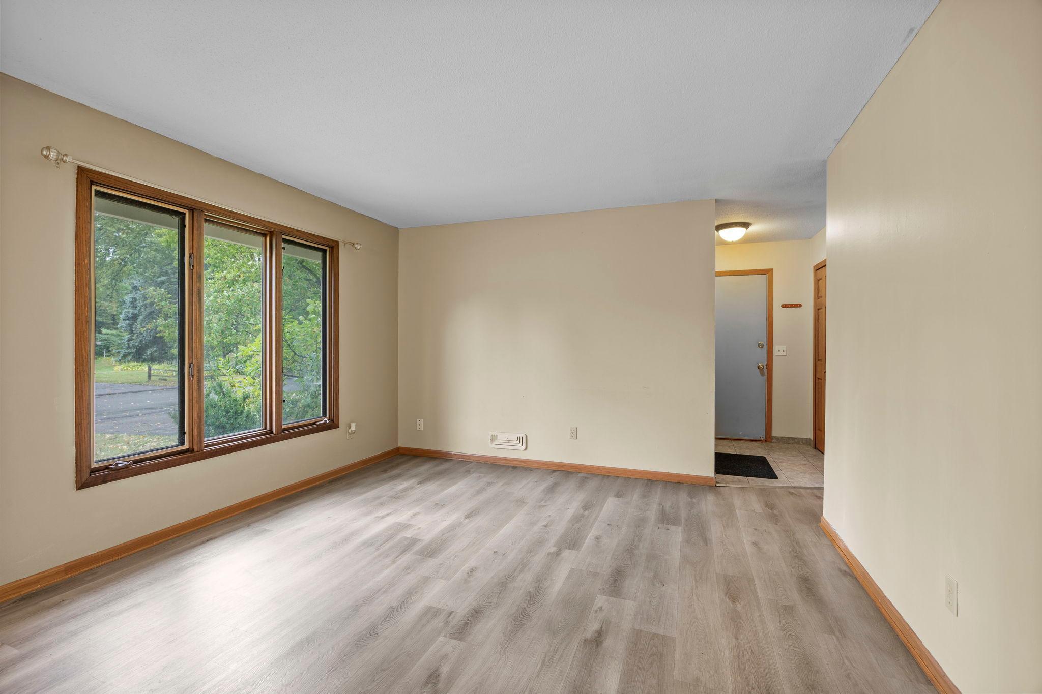 7741 Heritage Road Eden Prairie, MN 55346 - Photo 3 of 63 Gallery Image 3