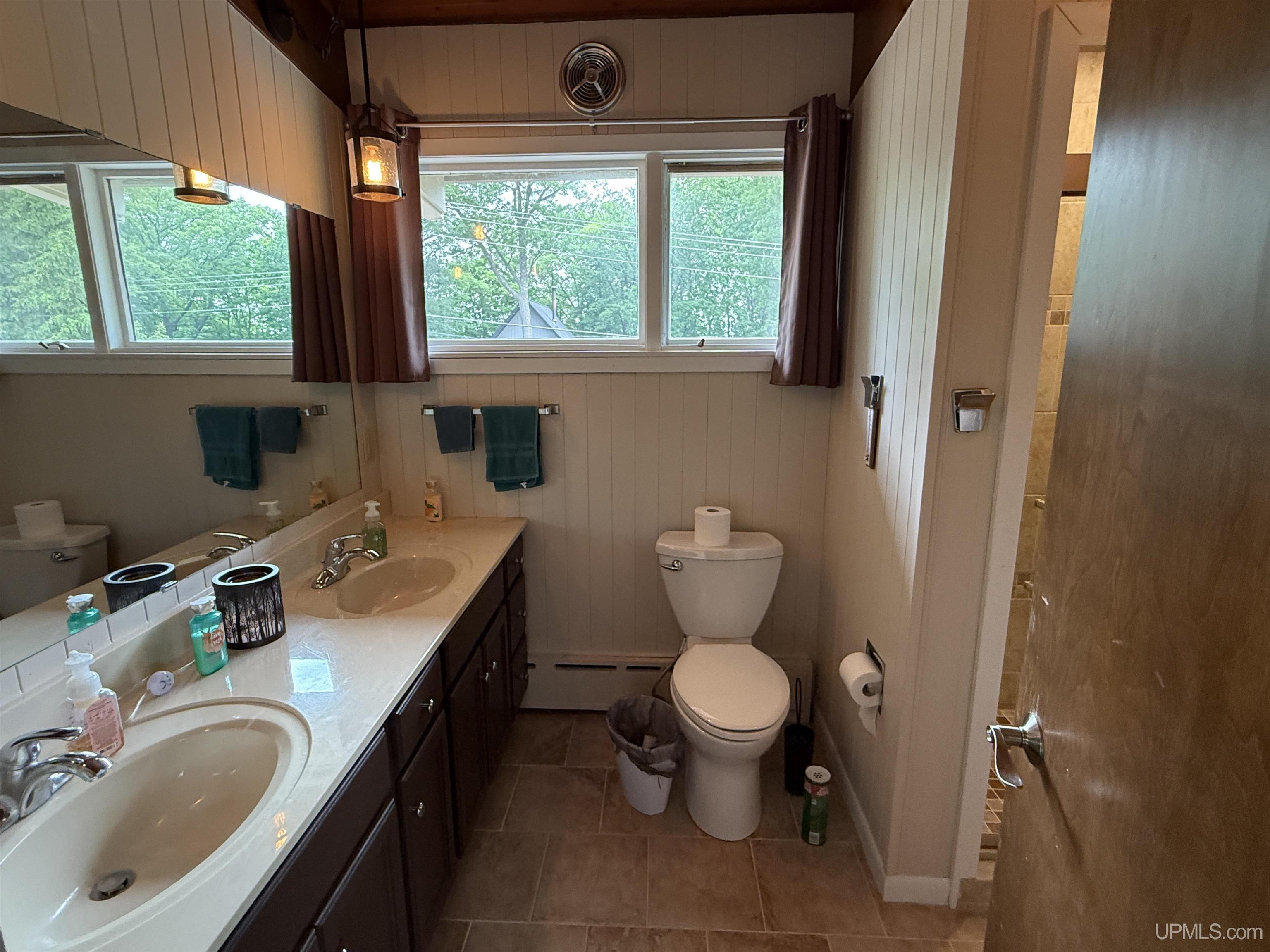 22125 Ridge Road Houghton, MI 49931 - Photo 29 of 80