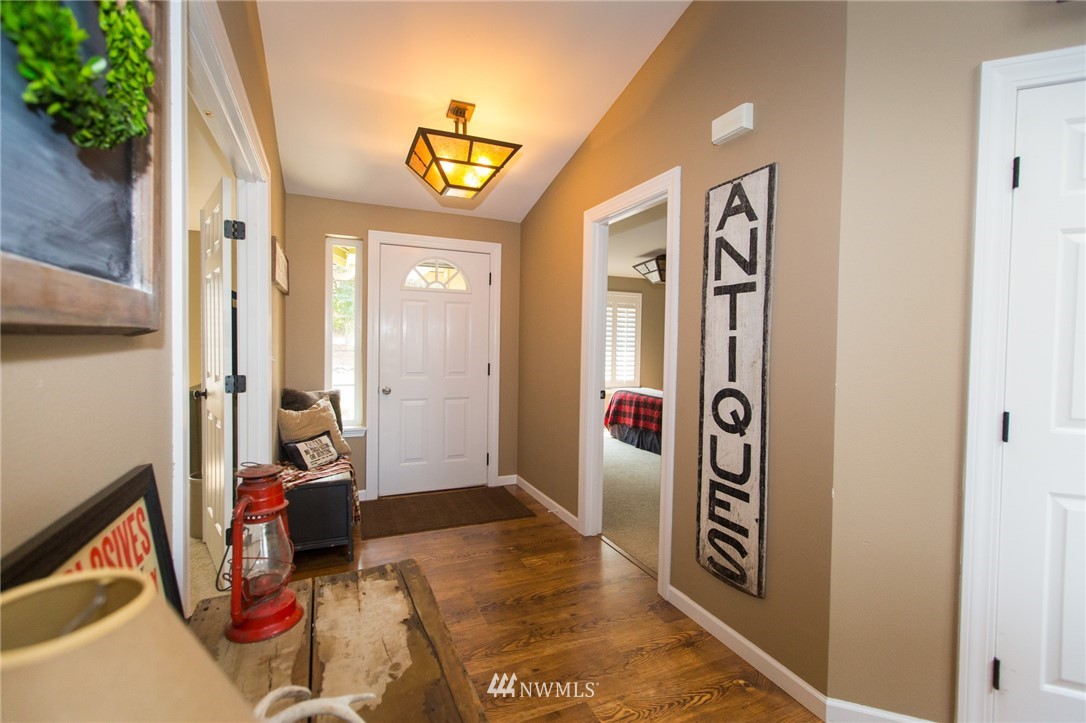 210 Devereese Road, Unit 51 Chehalis, WA 98532 - Photo 4 of 25 Gallery Image 4