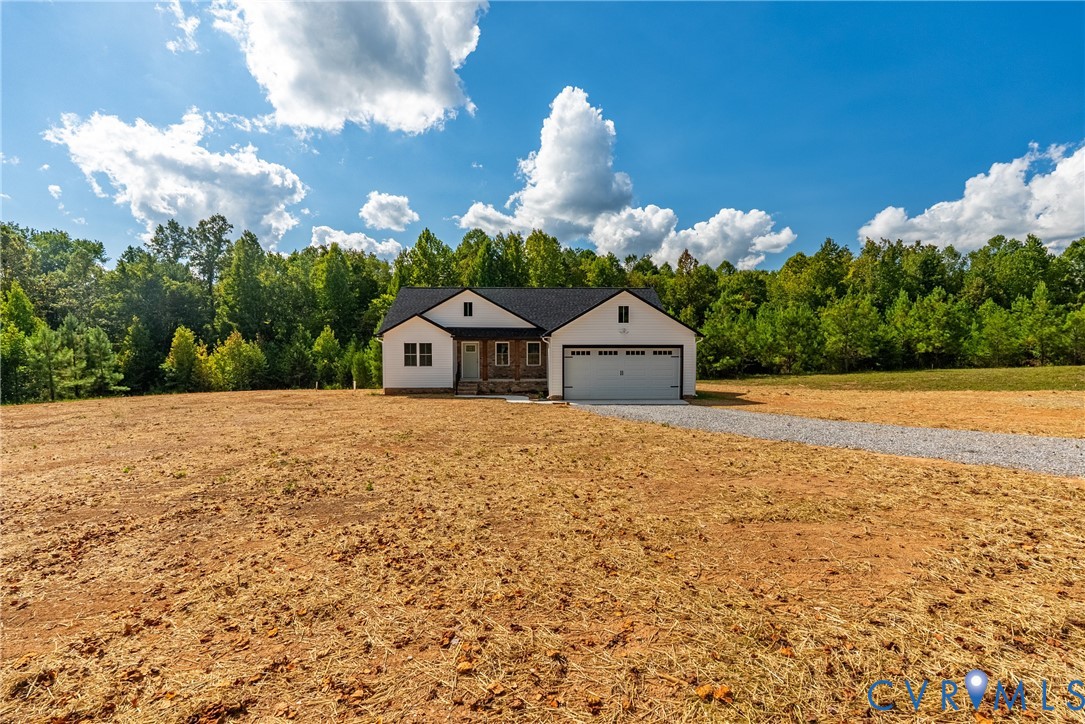 1373 Twenty Two Road Pamplin, VA 23958 - Photo 33 of 39 a front view of a house with garden