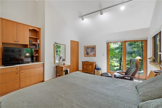 $835,000 | 7295 Wakefield Drive, Manlius, NY 13066