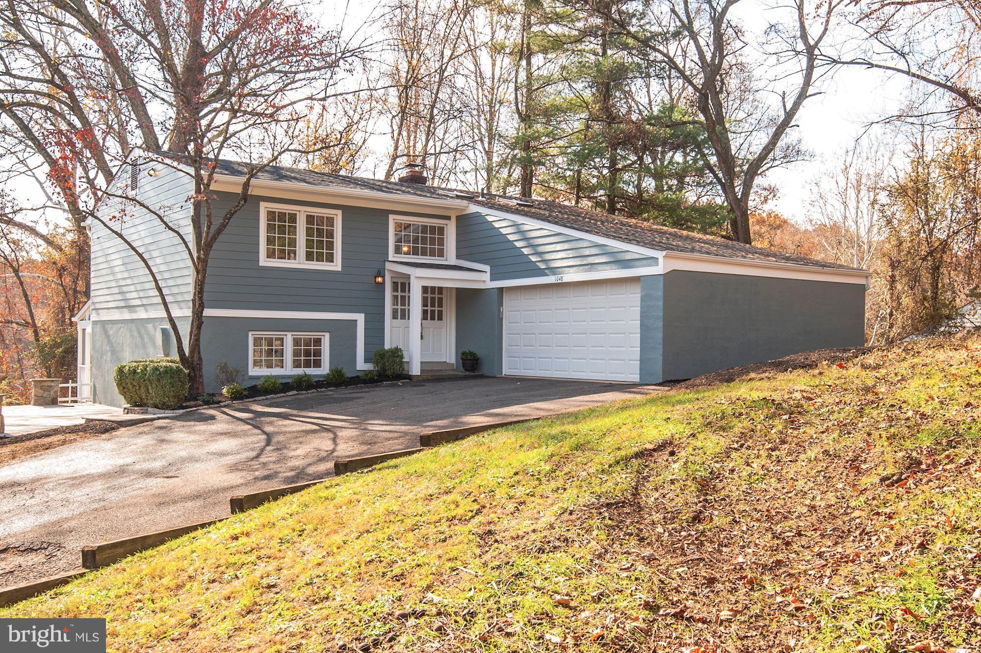 Charming front of home with 2 car garage