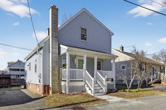 $289,900 | 5 Marion Street, South Hadley, MA 01075