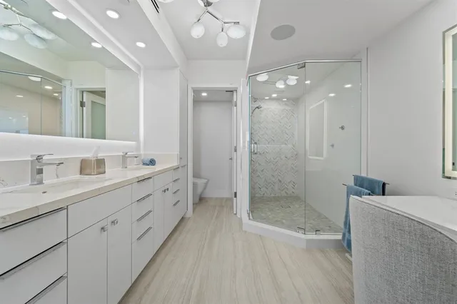 $8,500 | 3100 North Ocean Boulevard, Unit 2007, Fort Lauderdale, FL 33308